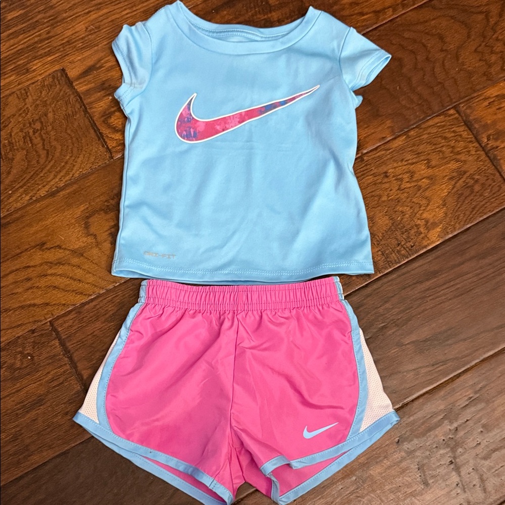 Nike Kids Matching Set in Blue and Pink